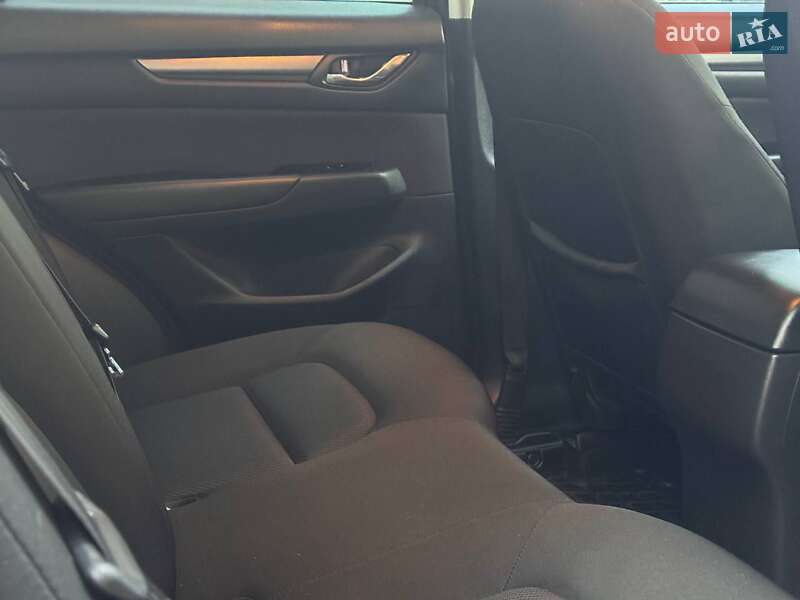 Внедорожник / Кроссовер Mazda CX-5 2018 в Киеве