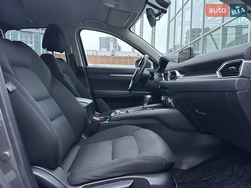 Внедорожник / Кроссовер Mazda CX-5 2018 в Киеве