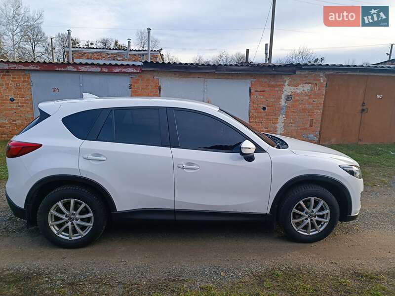Внедорожник / Кроссовер Mazda CX-5 2015 в Гадяче