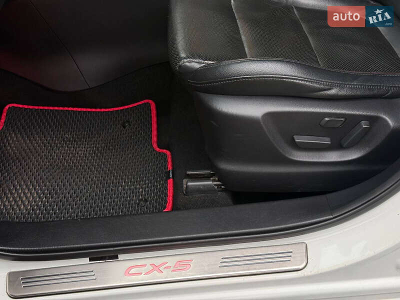 Внедорожник / Кроссовер Mazda CX-5 2013 в Киеве фото 35 Внедорожник / Кроссовер Mazda CX-5 2013 в Киеве