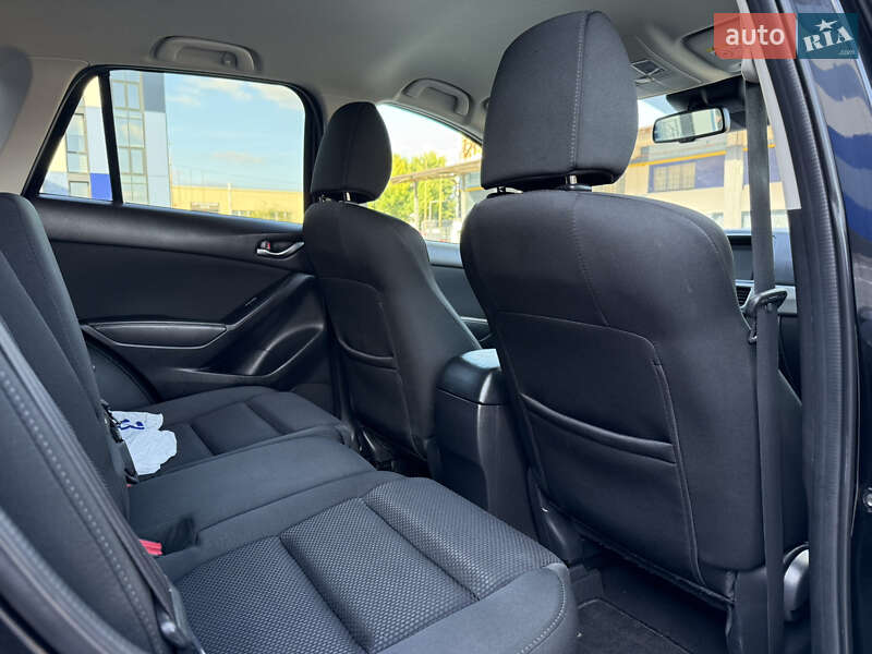 Внедорожник / Кроссовер Mazda CX-5 2015 в Ровно