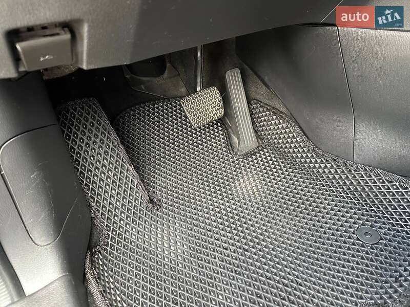 Внедорожник / Кроссовер Mazda CX-5 2014 в Киеве фото 12 Внедорожник / Кроссовер Mazda CX-5 2014 в Киеве