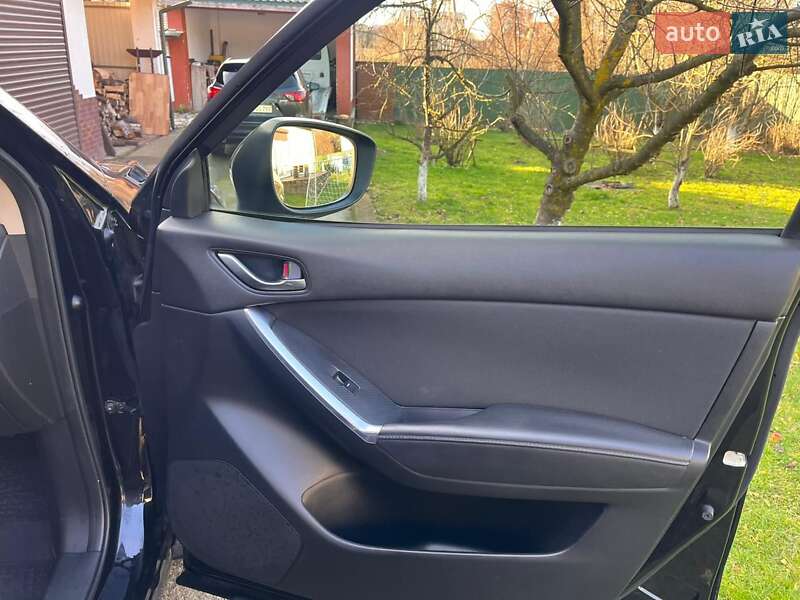 Внедорожник / Кроссовер Mazda CX-5 2015 в Самборе