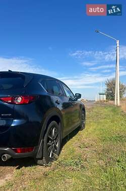 Позашляховик / Кросовер Mazda CX-5 2018 в Гадячі