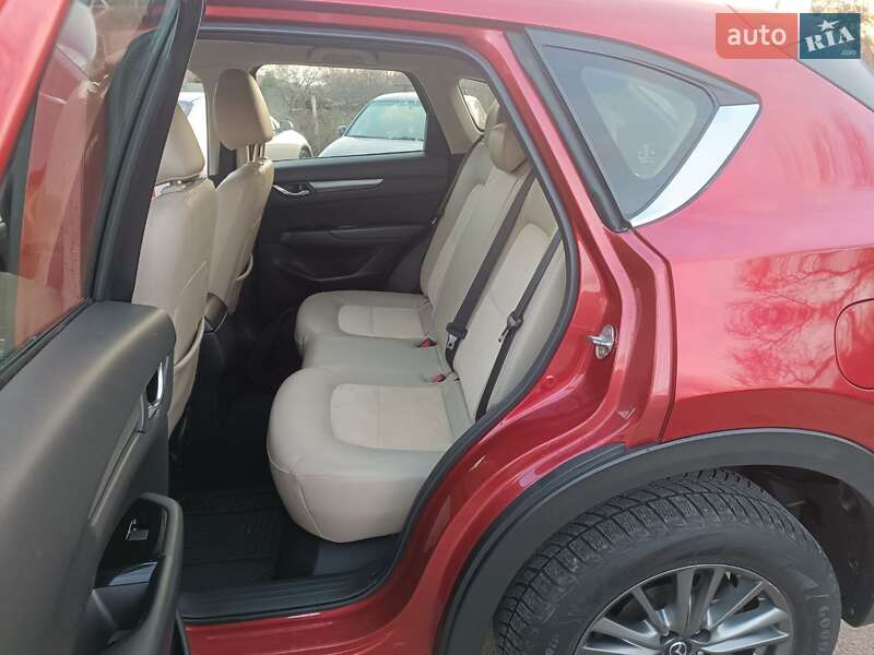 Внедорожник / Кроссовер Mazda CX-5 2017 в Днепре