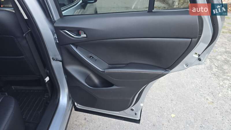 Внедорожник / Кроссовер Mazda CX-5 2014 в Днепре