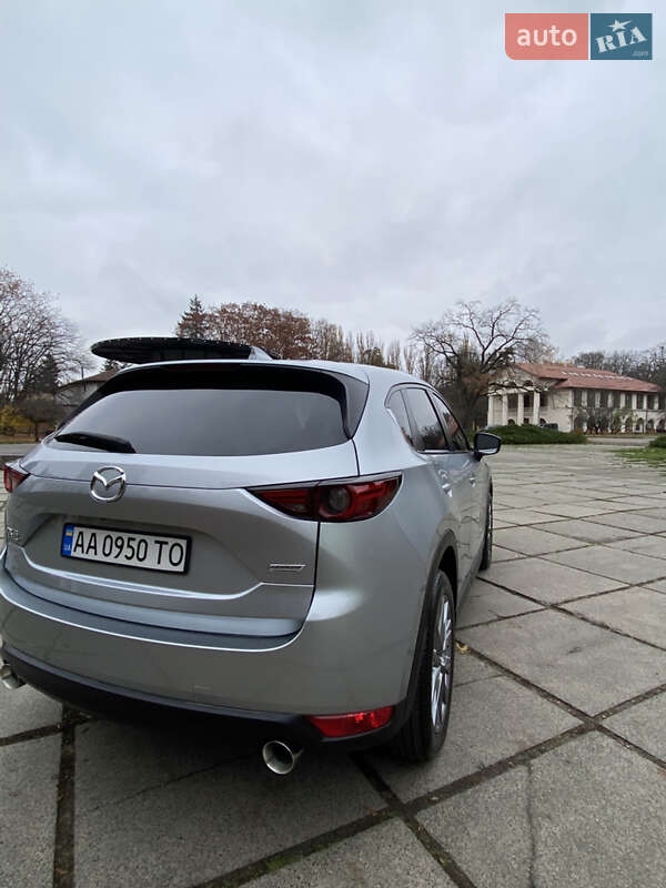 Внедорожник / Кроссовер Mazda CX-5 2018 в Киеве фото 9 Внедорожник / Кроссовер Mazda CX-5 2018 в Киеве