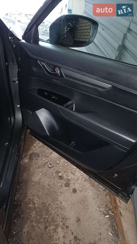 Внедорожник / Кроссовер Mazda CX-5 2018 в Киеве