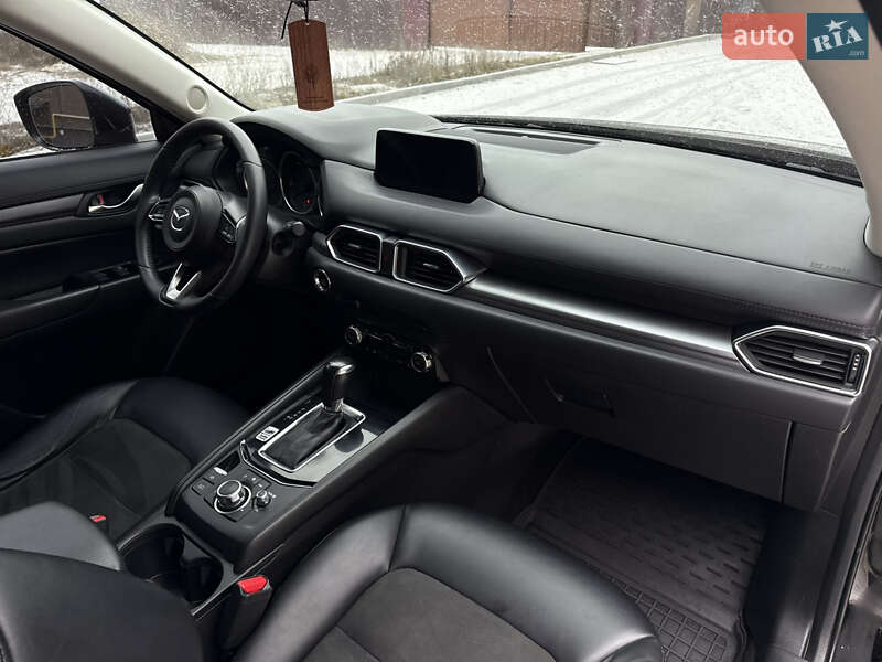 Внедорожник / Кроссовер Mazda CX-5 2017 в Чернигове
