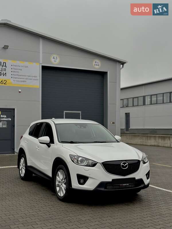 Внедорожник / Кроссовер Mazda CX-5 2014 в Нововолынске