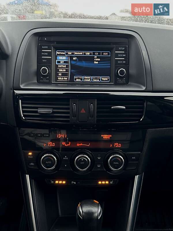 Внедорожник / Кроссовер Mazda CX-5 2014 в Нововолынске