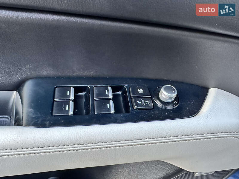 Внедорожник / Кроссовер Mazda CX-5 2018 в Дубно