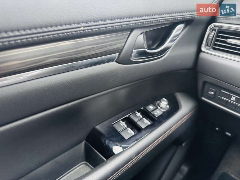 Внедорожник / Кроссовер Mazda CX-5 2023 в Днепре