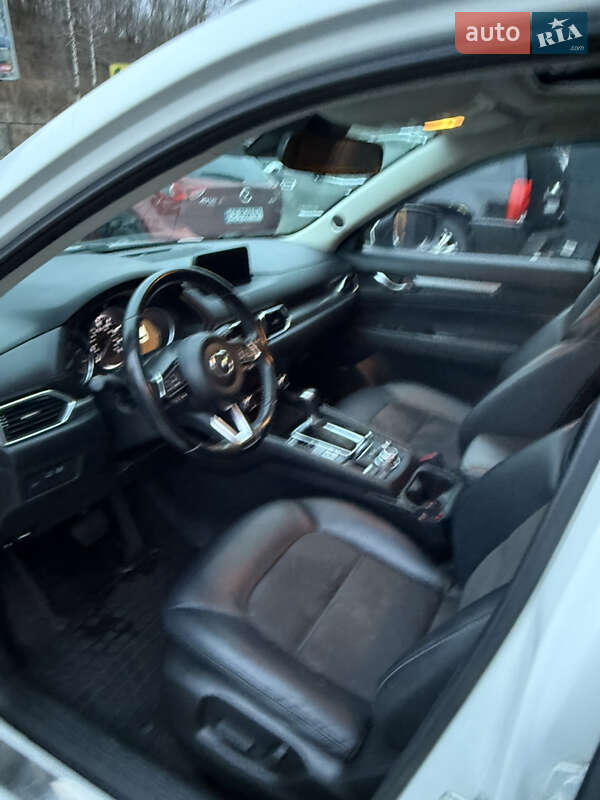 Внедорожник / Кроссовер Mazda CX-5 2018 в Черновцах