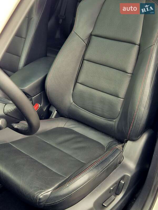 Внедорожник / Кроссовер Mazda CX-5 2013 в Харькове