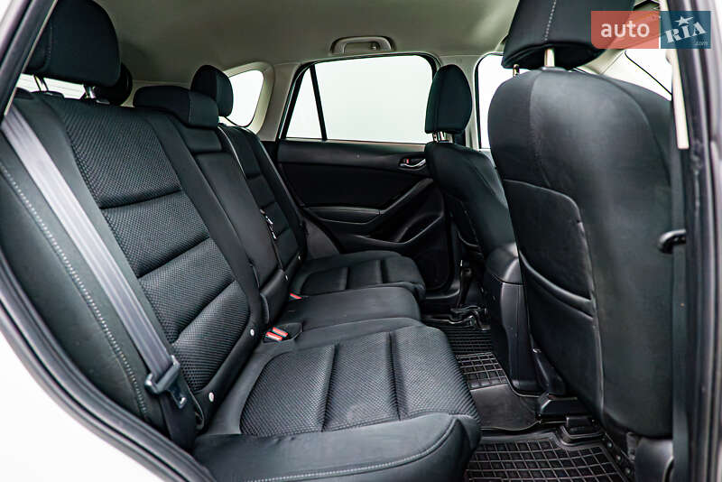 Позашляховик / Кросовер Mazda CX-5 2016 в Києві фото 18 Позашляховик / Кросовер Mazda CX-5 2016 в Києві
