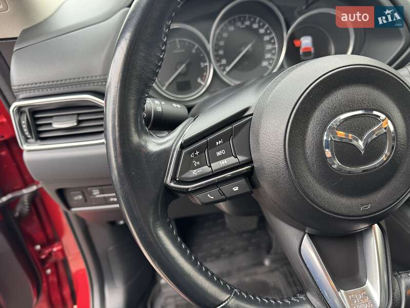 Внедорожник / Кроссовер Mazda CX-5 2017 в Николаеве