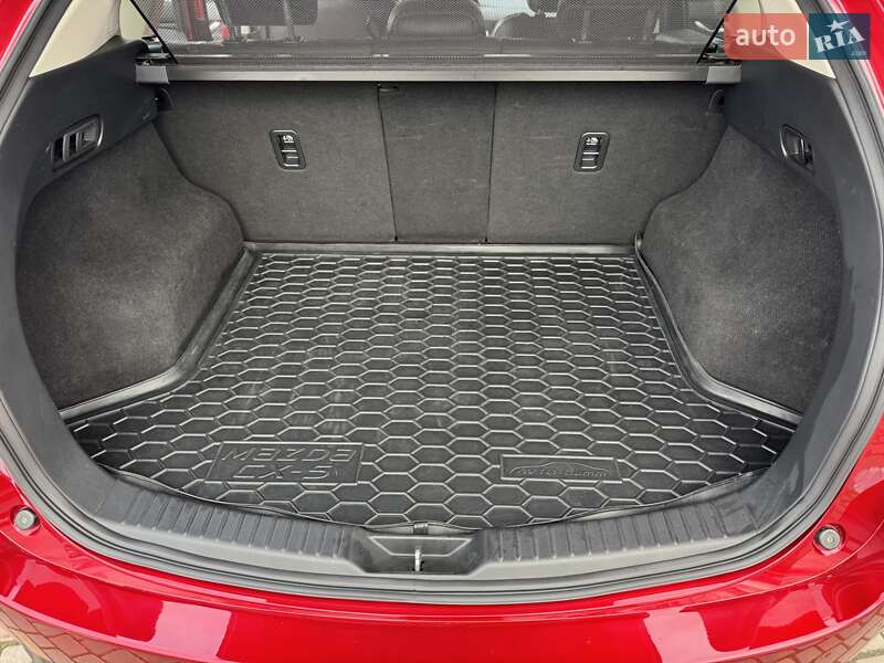 Внедорожник / Кроссовер Mazda CX-5 2017 в Николаеве