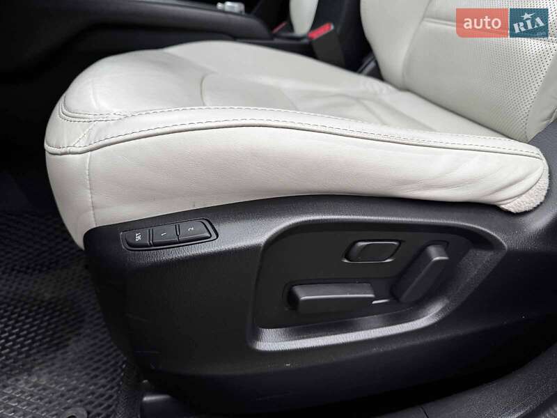 Внедорожник / Кроссовер Mazda CX-5 2020 в Киеве