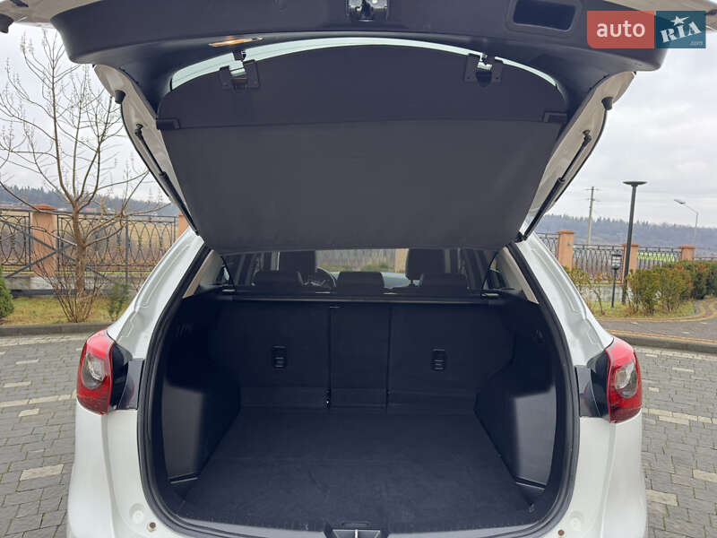 Внедорожник / Кроссовер Mazda CX-5 2016 в Дрогобыче