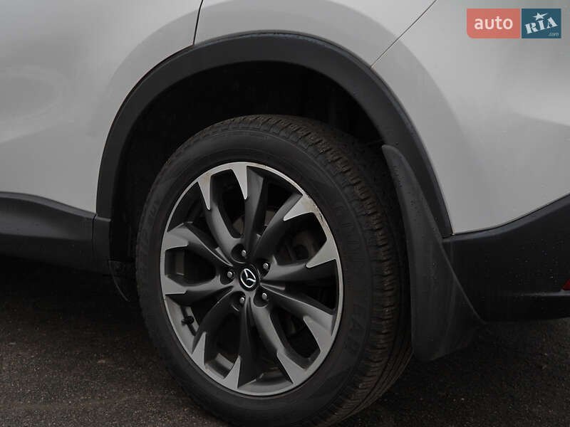 Внедорожник / Кроссовер Mazda CX-5 2017 в Днепре