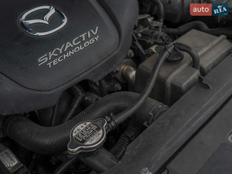 Внедорожник / Кроссовер Mazda CX-5 2017 в Днепре