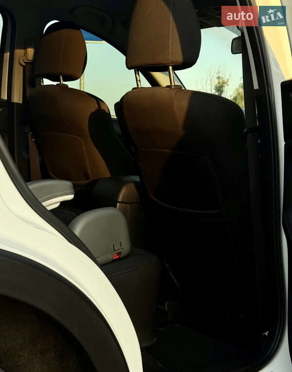 Внедорожник / Кроссовер Mazda CX-5 2015 в Черкассах