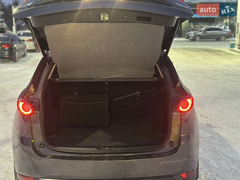 Позашляховик / Кросовер Mazda CX-5 2018 в Дніпрі фото 7 Позашляховик / Кросовер Mazda CX-5 2018 в Дніпрі