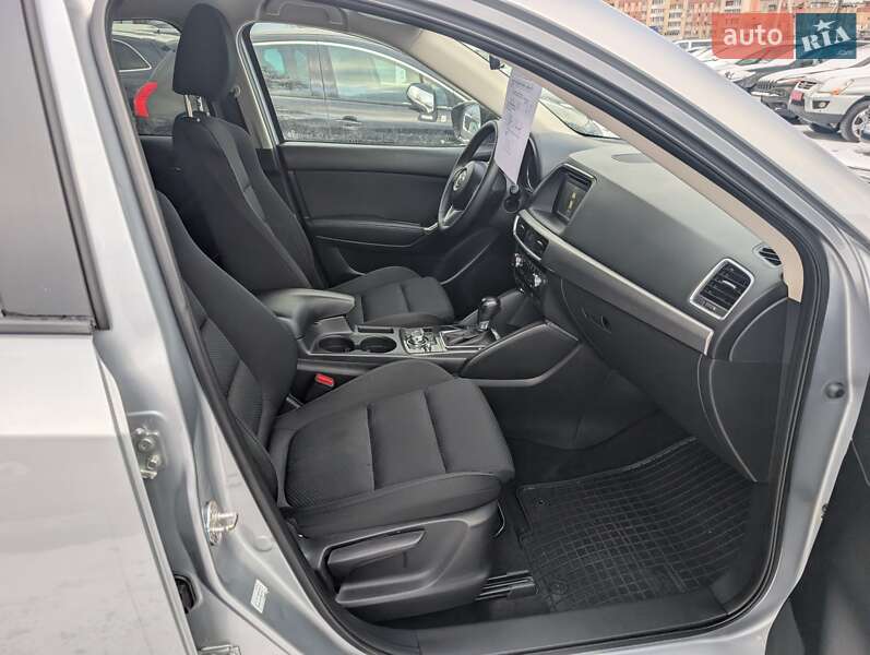 Позашляховик / Кросовер Mazda CX-5 2016 в Рівному