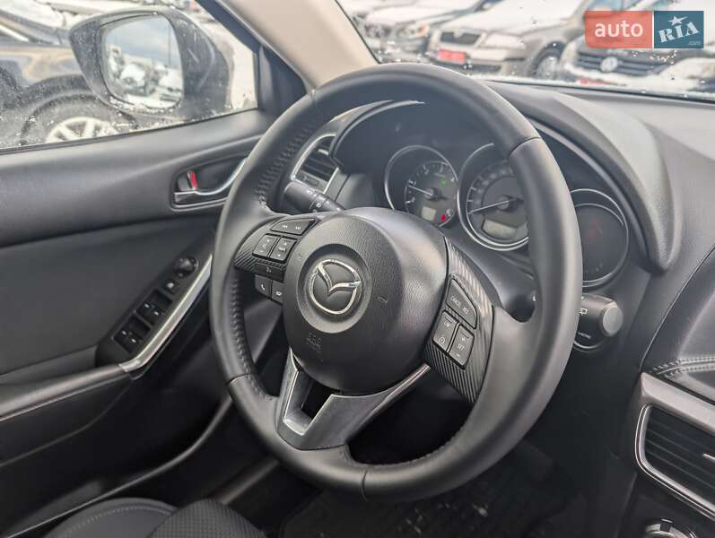 Позашляховик / Кросовер Mazda CX-5 2016 в Рівному