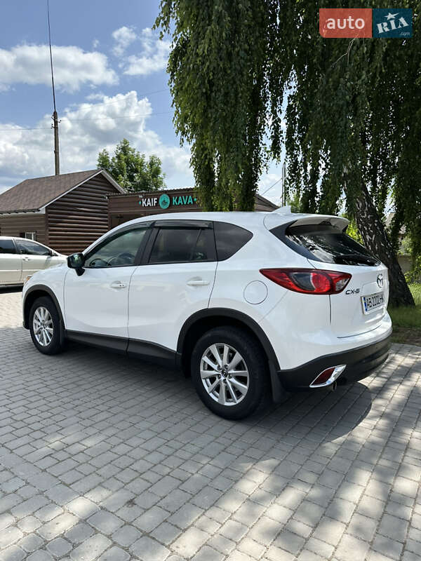 Позашляховик / Кросовер Mazda CX-5 2015 в Києві