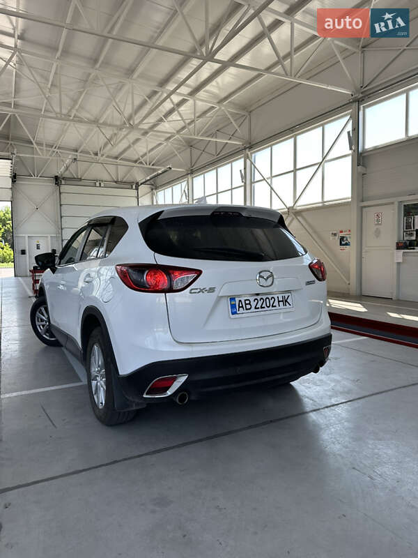 Позашляховик / Кросовер Mazda CX-5 2015 в Києві