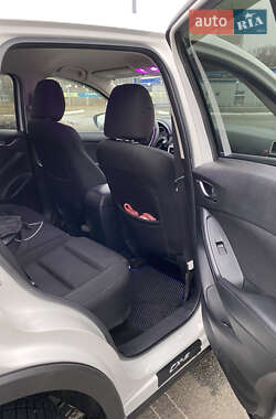 Позашляховик / Кросовер Mazda CX-5 2015 в Києві