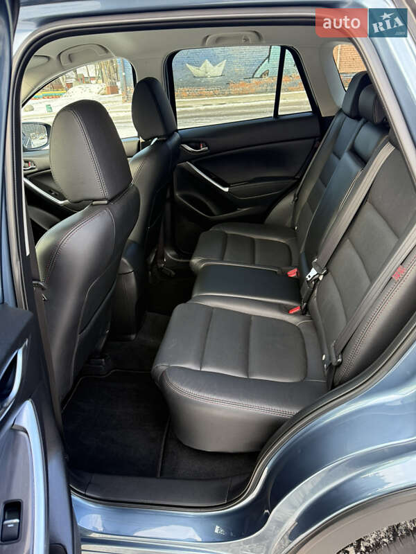 Внедорожник / Кроссовер Mazda CX-5 2015 в Луцке