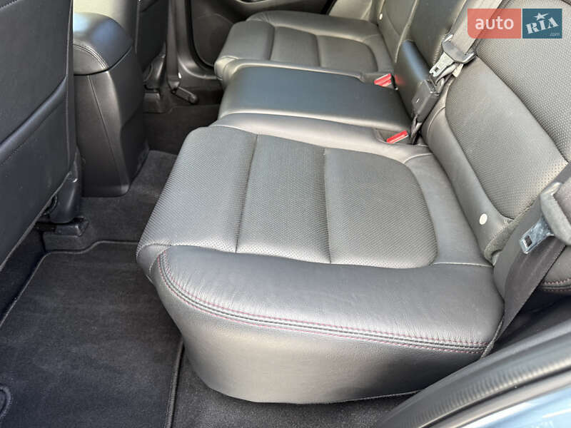 Внедорожник / Кроссовер Mazda CX-5 2015 в Луцке