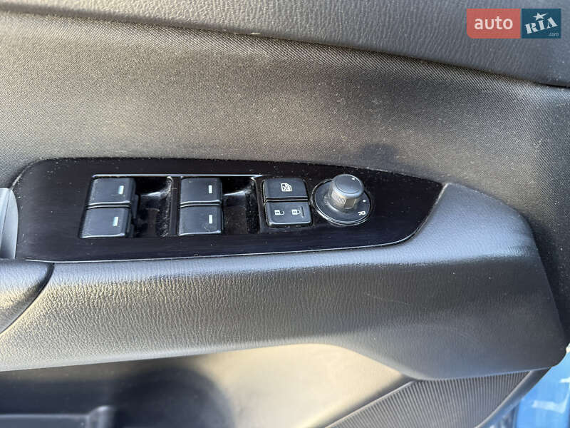 Внедорожник / Кроссовер Mazda CX-5 2019 в Киеве фото 16 Внедорожник / Кроссовер Mazda CX-5 2019 в Киеве