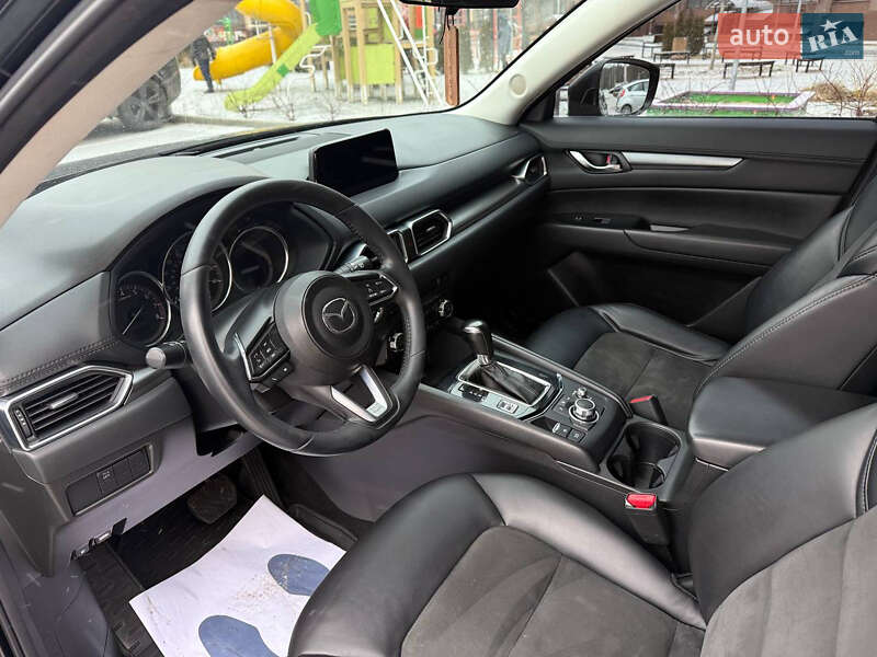Внедорожник / Кроссовер Mazda CX-5 2017 в Киеве