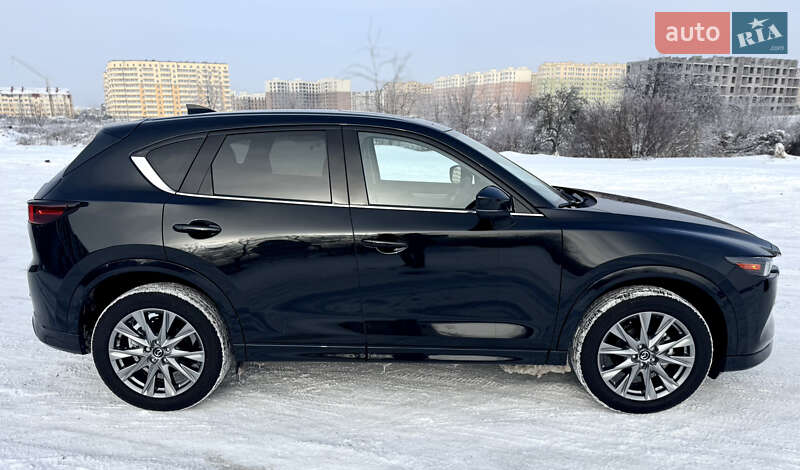 Внедорожник / Кроссовер Mazda CX-5 2025 в Киеве