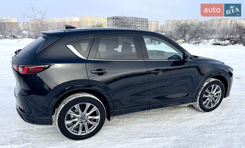 Внедорожник / Кроссовер Mazda CX-5 2025 в Киеве