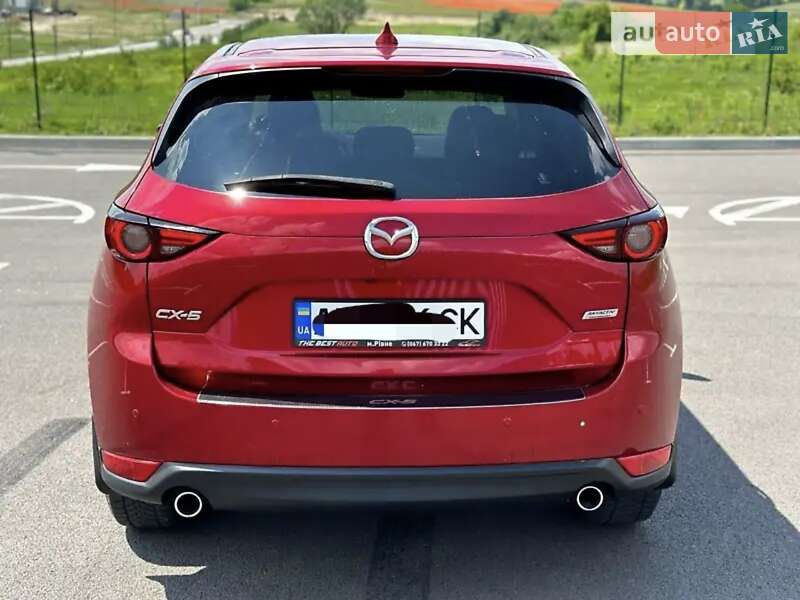 Позашляховик / Кросовер Mazda CX-5 2017 в Млиніві