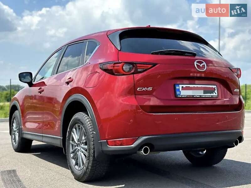 Позашляховик / Кросовер Mazda CX-5 2017 в Млиніві