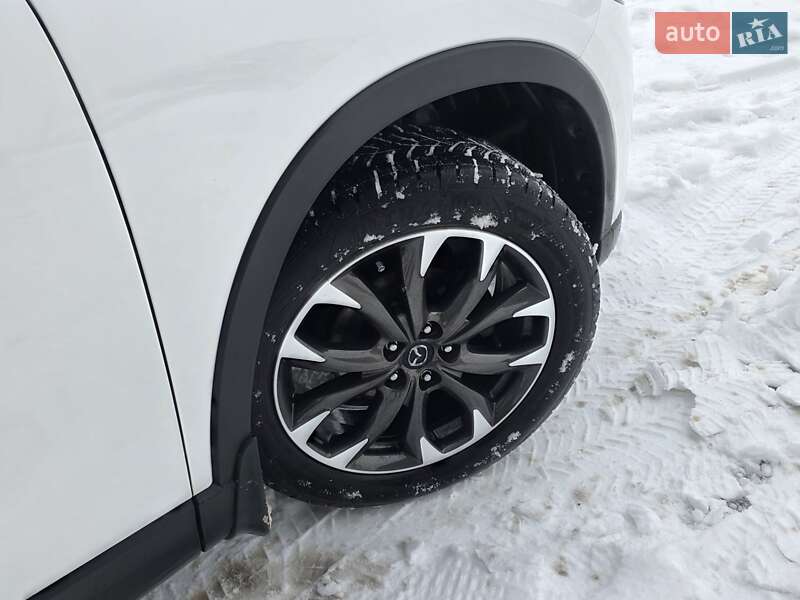 Внедорожник / Кроссовер Mazda CX-5 2017 в Ивано-Франковске