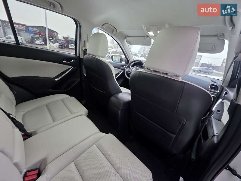 Внедорожник / Кроссовер Mazda CX-5 2017 в Ивано-Франковске