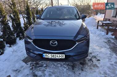 Позашляховик / Кросовер Mazda CX-5 2017 в Львові