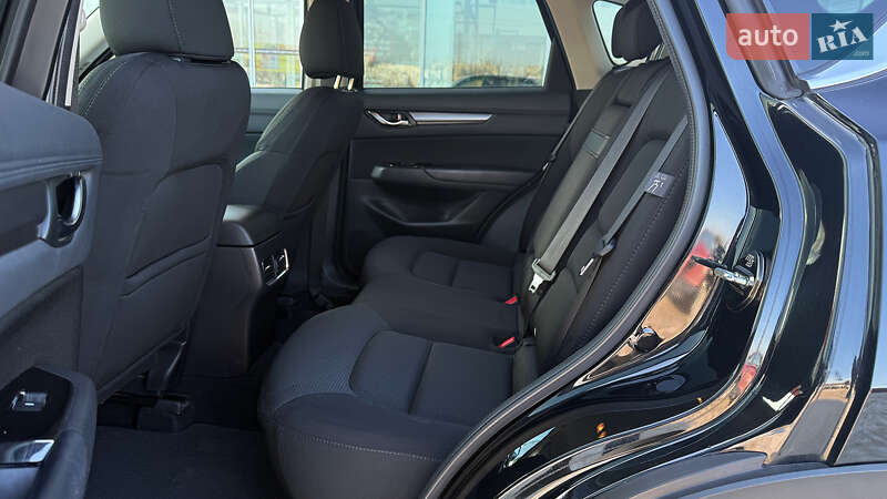 Внедорожник / Кроссовер Mazda CX-5 2017 в Ровно фото 11 Внедорожник / Кроссовер Mazda CX-5 2017 в Ровно