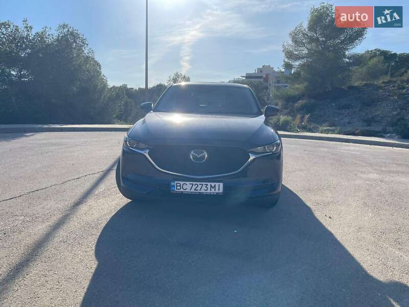 Позашляховик / Кросовер Mazda CX-5 2017 в Львові