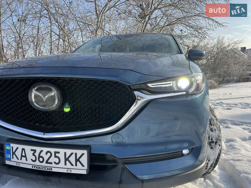 Внедорожник / Кроссовер Mazda CX-5 2017 в Киеве