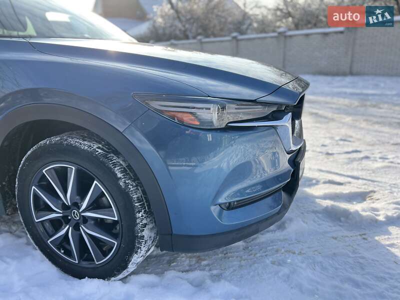 Внедорожник / Кроссовер Mazda CX-5 2017 в Киеве