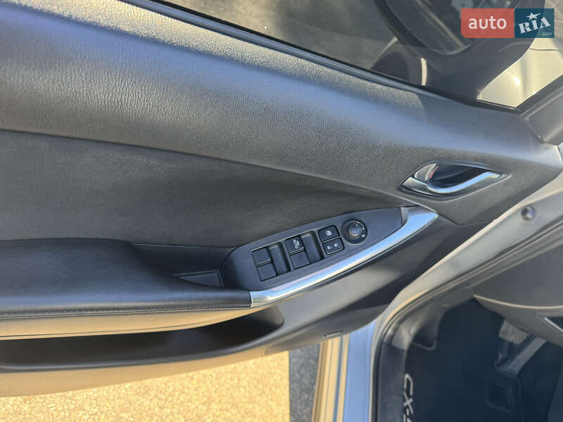 Внедорожник / Кроссовер Mazda CX-5 2015 в Харькове