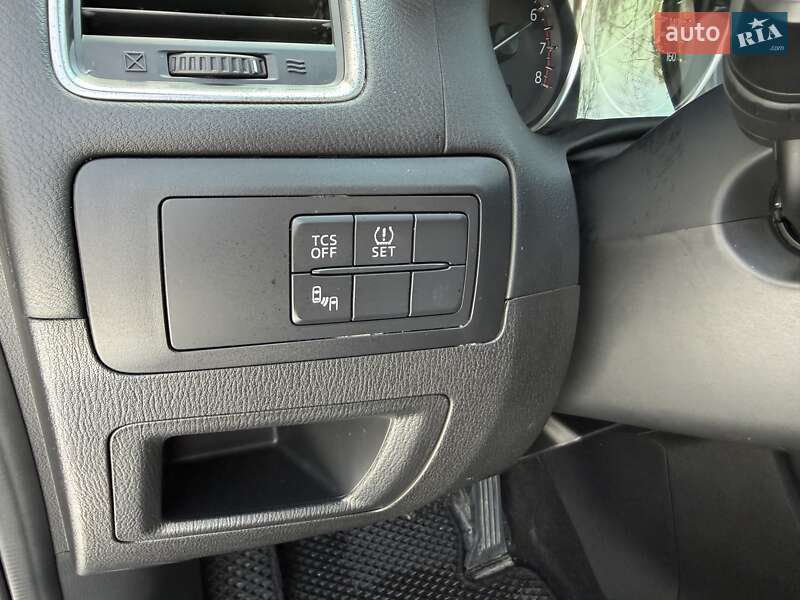 Внедорожник / Кроссовер Mazda CX-5 2016 в Киеве фото 51 Внедорожник / Кроссовер Mazda CX-5 2016 в Киеве